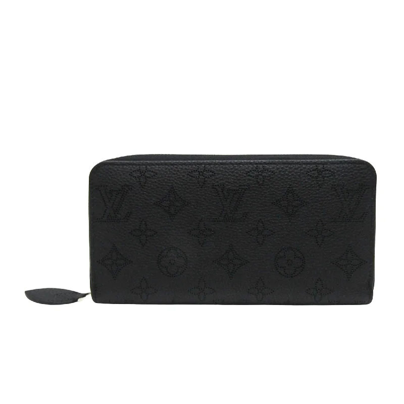 Louis Vuitton Zippy Wallet  Leather Wallet  (Pre-Owned)