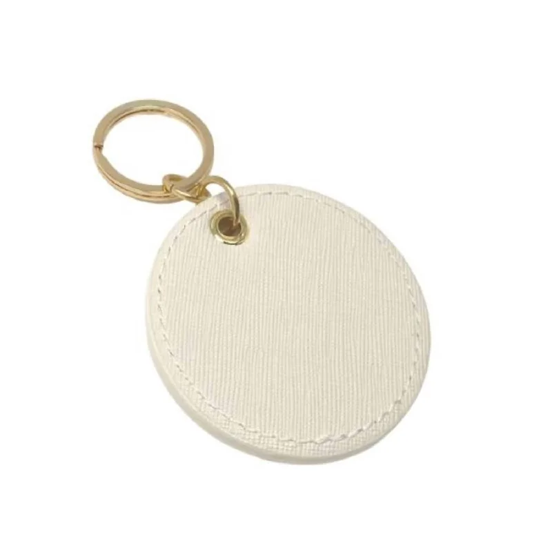 Lynne Round Keychain In Cream